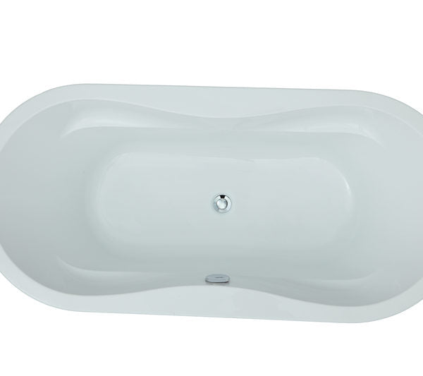 Legion Furniture - 66” White Acrylic Tub - No Faucet - WE6847
